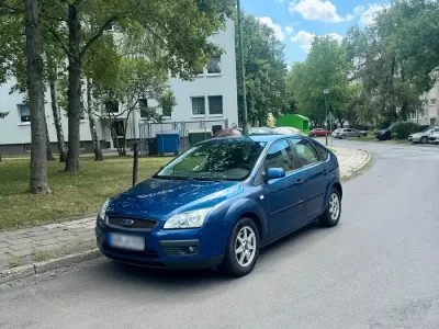 Gebraucht Ford Focus 101 PS (74 kW) 2007 Blau Limousine