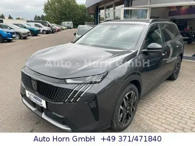 Gebraucht Peugeot 5008 Allure 136 PS (100 kW) 2025 Grau SUV