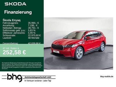 Rot Gebraucht 2022 Skoda Enyaq iV SUV | 33.920 € (Superpreis)