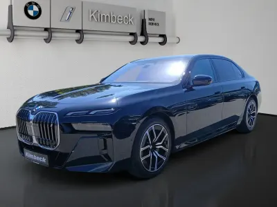 Gebraucht BMW i7 Executive 544 kW (740 PS) 2025 M carbonschwarz Limousine