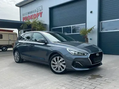 Usata Hyundai i30 Passion Plus 140 CV (102 kW) 2018 Grigio Berlina
