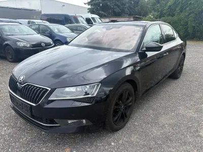 Gebraucht Skoda Superb LAURIN & KLEMENT 280 PS (205 kW) 2016 Schwarz Limousine