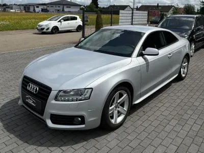 Gebraucht Audi A5 S-Line 170 PS (125 kW) 2011 Silber Coupé