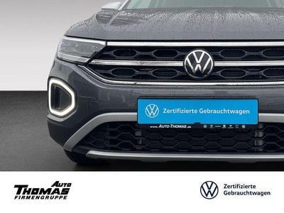 Indiumgrau metallic (metallic) Gebraucht 2025 VW T-Roc Style SUV | 33.800 € (Guter Preis)