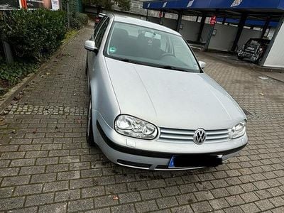Gebraucht VW Golf IV 105 PS (77 kW) 2000 Silber Limousine