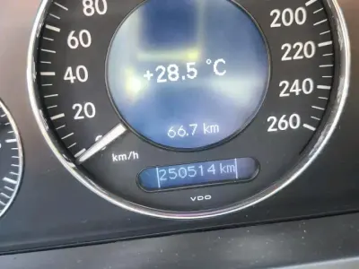 Gebraucht Mercedes E200 2005 Schwarz Limousine
