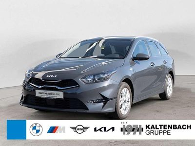 Gebraucht Kia Ceed Vision 160 PS (117 kW) 2022 Grau Kleinwagen