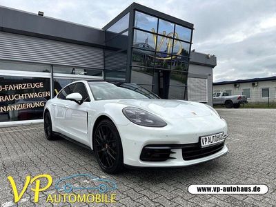 Porsche Panamera 4S