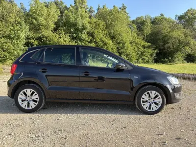Gebraucht VW Polo Life 105 PS (77 kW) 2013 Schwarz Kleinwagen