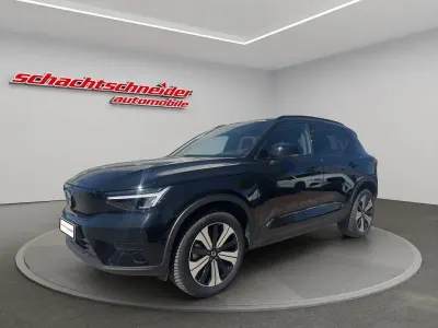 Second-hand Volvo XC40 Plus 169 kW (231 CP) 2023 Negru SUV