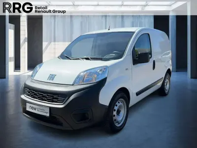 Usata Fiat Fiorino Basis 80 CV (58 kW) 2022 Bianco Monovolume