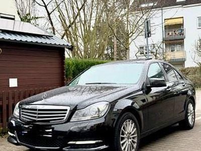 Gebraucht Mercedes C200 184 PS (135 kW) 2013 Schwarz Limousine