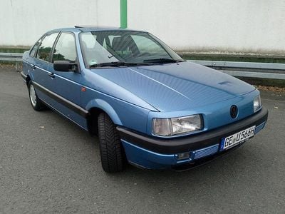 Gebraucht VW Passat 90 PS (66 kW) 1991 Blau Limousine