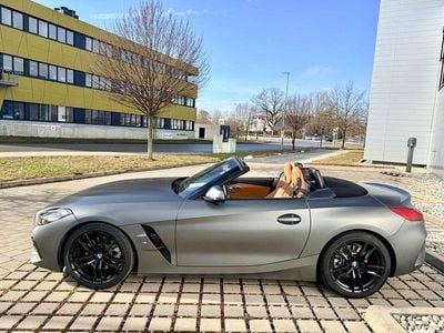 Gebraucht BMW Z4 M Sport 197 PS (144 kW) 2022 Schwarz Cabrio
