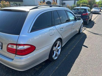 Mercedes E500