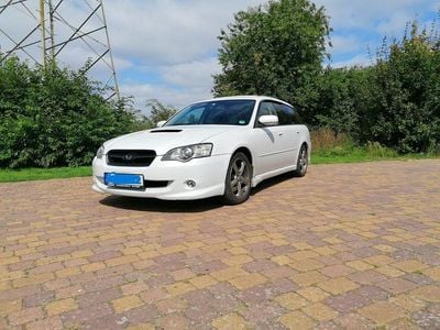 Weiß Gebraucht 2005 Subaru Legacy Kombi | 8.999 €