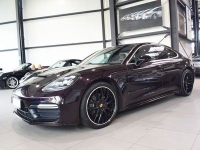 Porsche Panamera 4