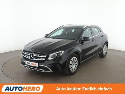 Gebraucht Mercedes GLA180 Urban 109 PS (80 kW) 2017 Schwarz SUV