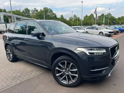 Gebraucht Volvo XC90 Momentum 235 PS (172 kW) 2019 Grau SUV