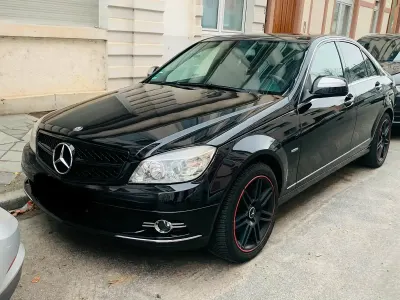 Second-hand Mercedes C200 184 CP (135 kW) 2007 Andere farben Berlinǎ