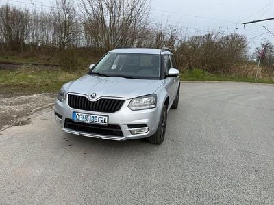 Gebraucht Skoda Yeti Ambition 122 PS (89 kW) 2014 Silber SUV