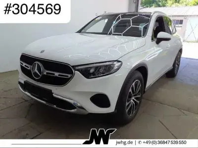 Gebraucht Mercedes 200 Avantgarde 227 PS (166 kW) 2024 SUV