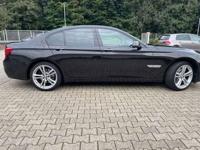 BMW 740