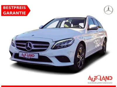 Gebraucht Mercedes C220 Avantgarde 194 PS (142 kW) 2020 Polar white Kombi