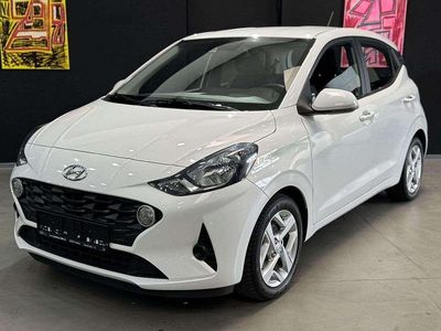 Weiß Gebraucht 2022 Hyundai i10 Trend Kleinwagen | 10.849 € (Guter Preis)