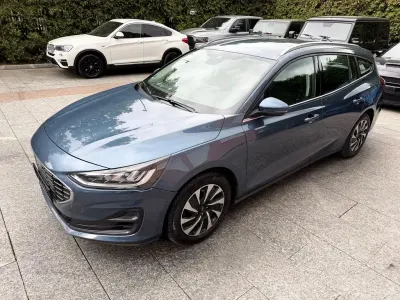 Gebraucht Ford Focus Titanium 116 PS (85 kW) 2023 Blau Limousine