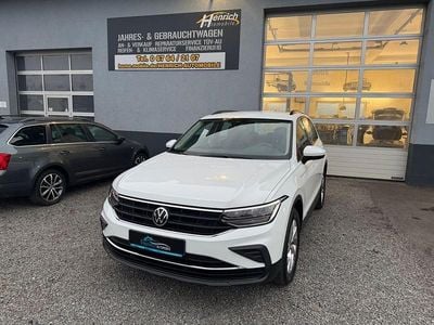 Gebraucht VW Tiguan Life 150 PS (110 kW) 2021 Weiß SUV
