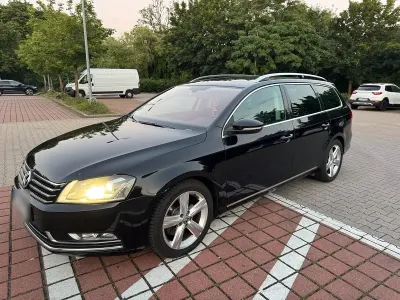 Gebraucht VW Passat 140 PS (102 kW) 2011 Schwarz Kombi