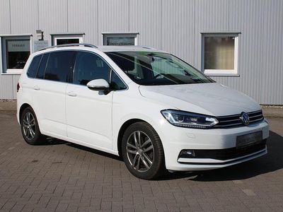Gebraucht VW Touran Highline 190 PS (139 kW) 2020 Weiß Van / Kleinbus