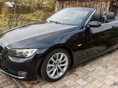 Gebraucht BMW 320 Cabriolet Sport Line 170 PS (125 kW) 2010 Schwarz Cabrio