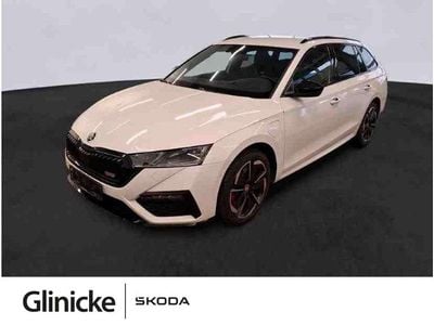 Moonweiss metallic Gebraucht 2022 Skoda Octavia RS Kombi | 27.460 € (Fairer Preis)