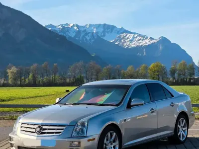 Gebraucht Cadillac STS 325 PS (239 kW) 2005 Silber Limousine