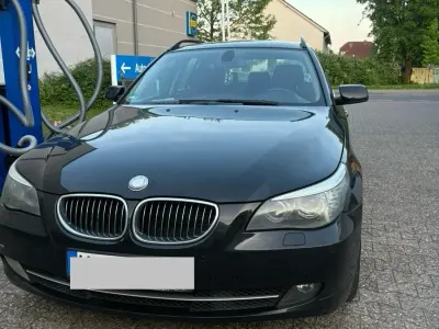 Gebraucht BMW 520 177 PS (130 kW) 2008 Schwarz Kombi