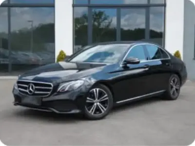 Gebraucht Mercedes E220 194 PS (142 kW) 2019 Schwarz Limousine