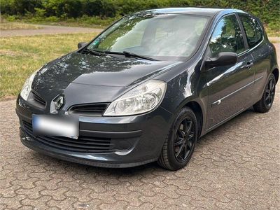 Renault Clio III