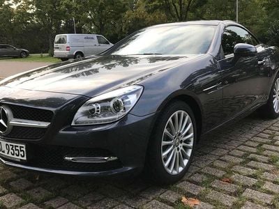 Grau Gebraucht 2014 Mercedes SLK200 Cabrio | 21.499 € (Fairer Preis)