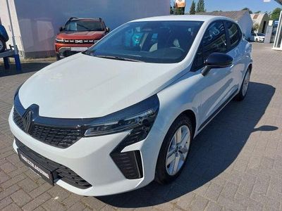 Weiß Gebraucht 2025 Renault Clio V Evolution Limousine | 16.000 € (Superpreis)