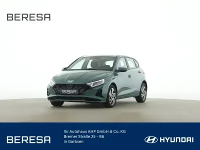 Nowe Hyundai i20 Trend 101 KM (74 kW) 2025 Czarny Sedan/Limuzyna