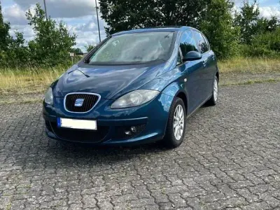 Gebraucht Seat Altea Reference 102 PS (75 kW) 2009 Blau Limousine