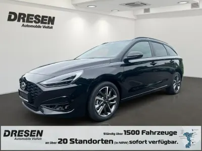Neu Hyundai i30 Trend 150 PS (110 kW) 2026 Abyss black Kombi