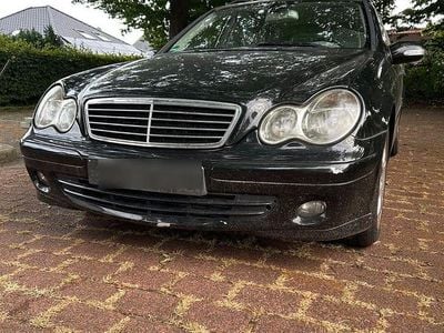 Mercedes C220