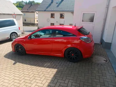 Gebraucht Opel Astra OPC 240 PS (176 kW) 2009 Rot Coupé
