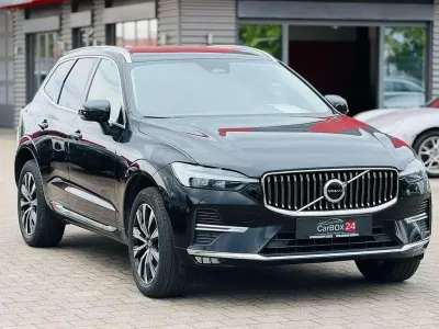 Gebraucht Volvo XC60 Plus 197 PS (144 kW) 2022 Black stone, solid / solid SUV