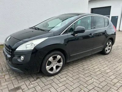 Gebraucht Peugeot 3008 120 PS (88 kW) 2009 Schwarz Kombi