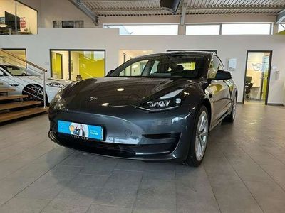 gebraucht Tesla Model 3 Rear-Wheel Drive Autopilot 19-Zoll