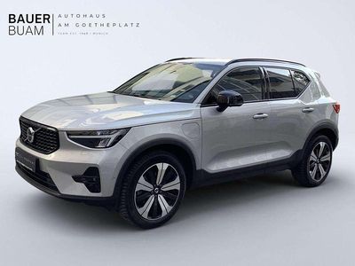 Grau Gebraucht 2022 Volvo XC40 Plus SUV | 30.990 € (Guter Preis)